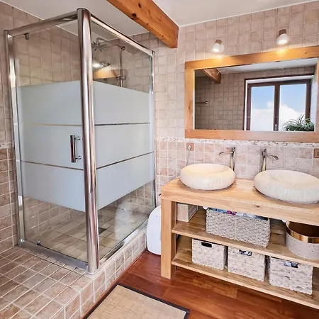 Feriehus Le Refuge De La Sittelle , Cozy, Proche Chantilly & Gare Boran-sur-Oise